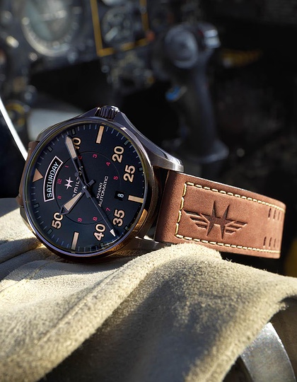 Men's watch / unisex  HAMILTON, Khaki Aviation Day Date Auto / 42mm, SKU: H64605531 | dimax.lv
